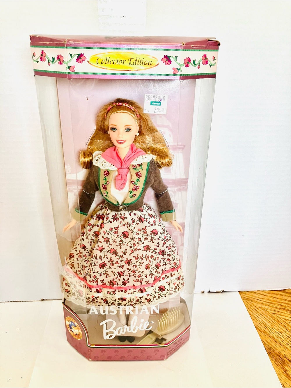 Barbie 1998 DOTW Austrian Barbie Fashion Doll New Minor Box Damage #21553